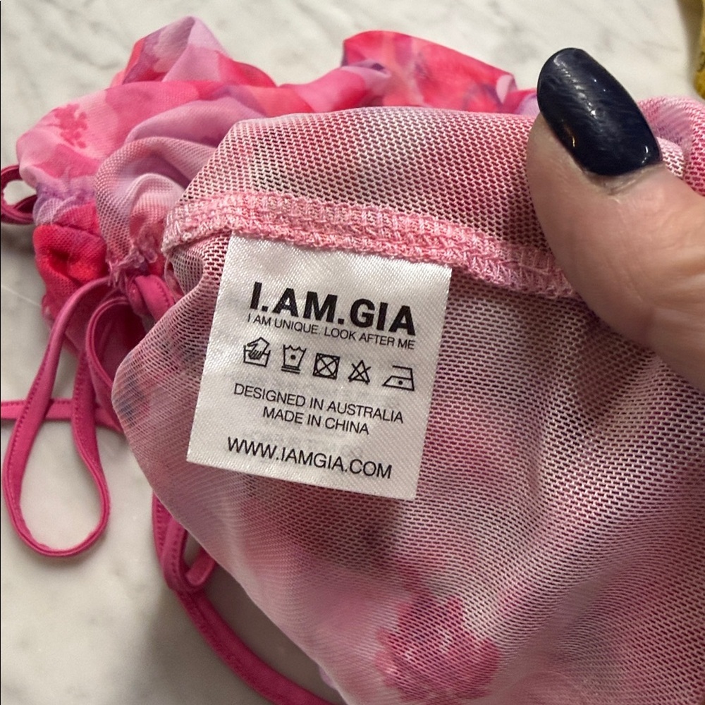 I AM GIA Jamari Psychedelic Pink and White Sheer Bloom Top Size XS - Picture 9 of 10